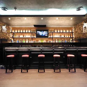 https://alessandro-downtown-hostel.it-romehotels.com