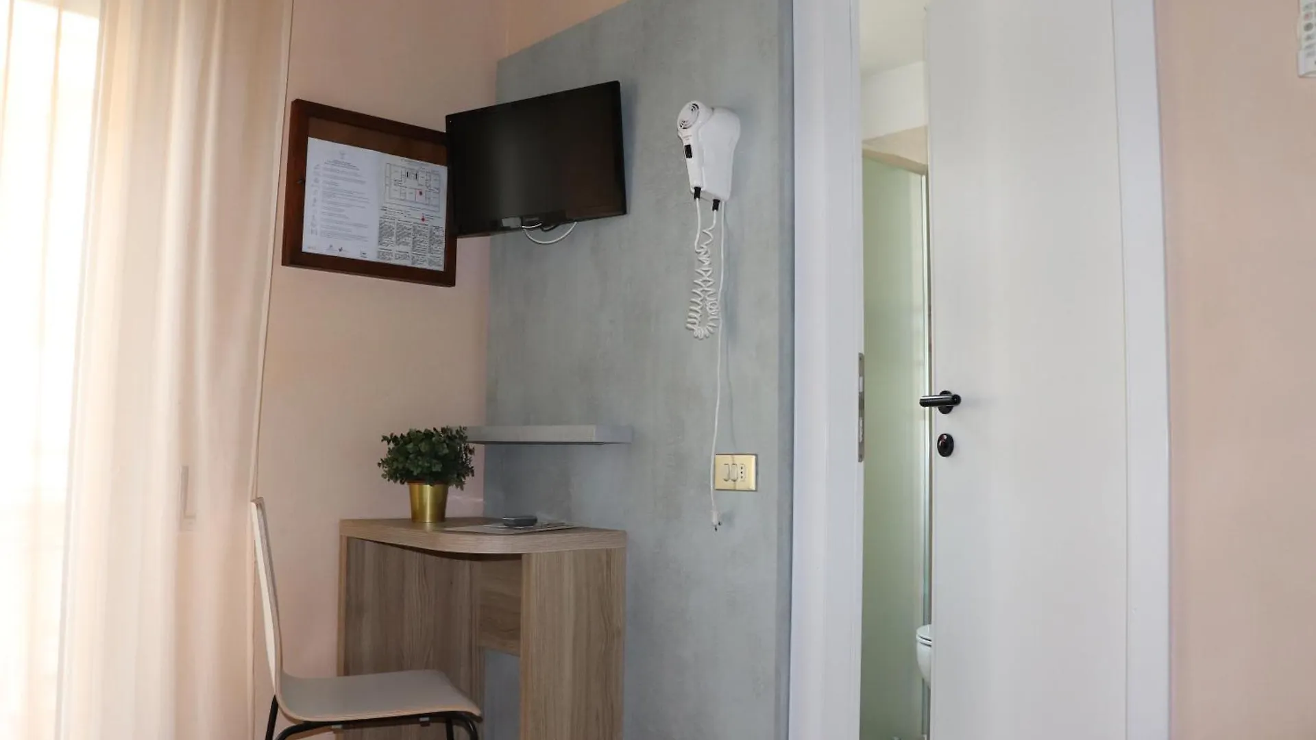 Hotel Barca D'Oro Bellaria-Igea Marina 3*,
